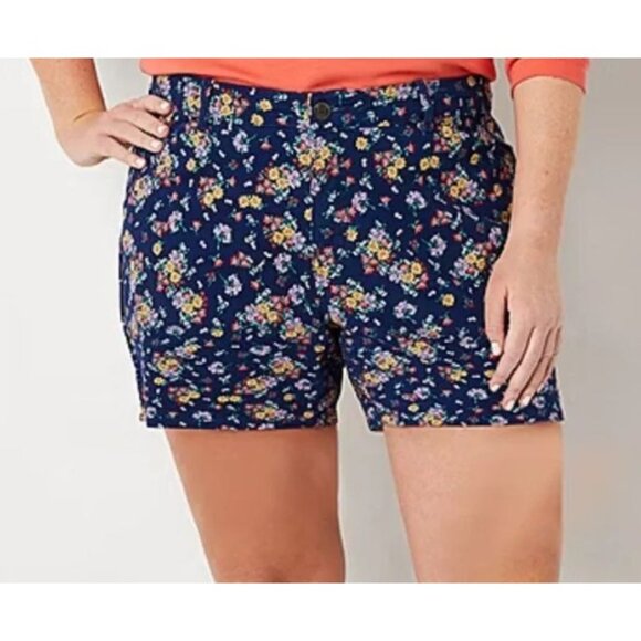 St Johns Bay Floral Shorts Womens 12 Blue New 5" Mid Rise Summer - Picture 1 of 15